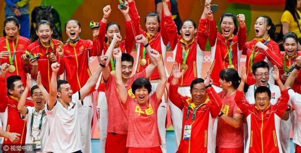 中国女排夺冠，背后的故事有哪些